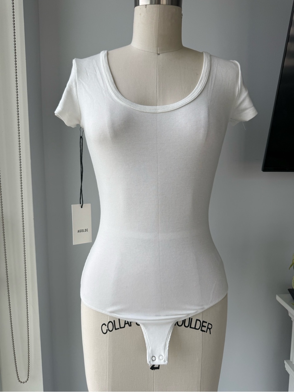 Agolde White Ribbed Scoop-Neck Short Sleeve Bodysuit